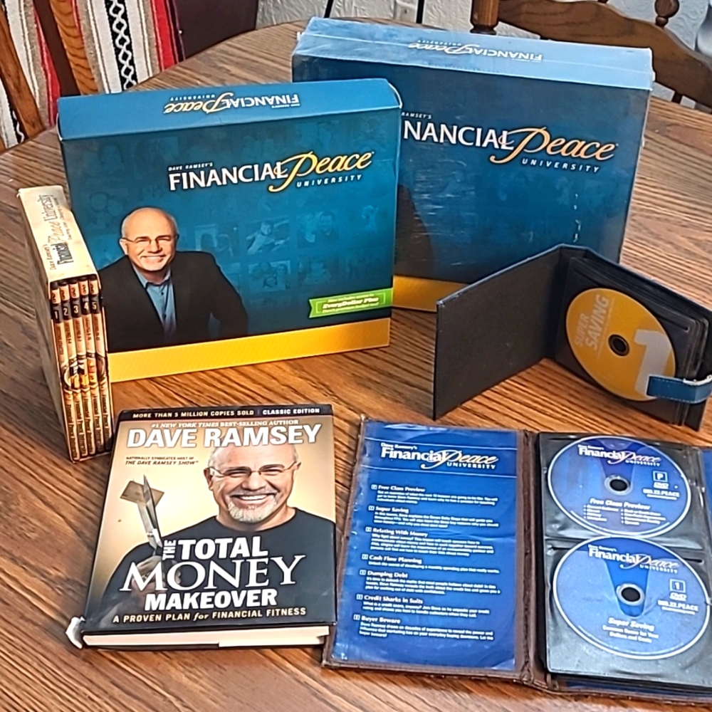BUNDLE!  Dave Ramsey Financial Peace University Kit!  Start your journey ♥